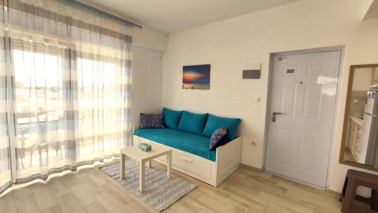 Sea Star Apartments Kallikratia Nea Kallikrateia ภายนอก รูปภาพ