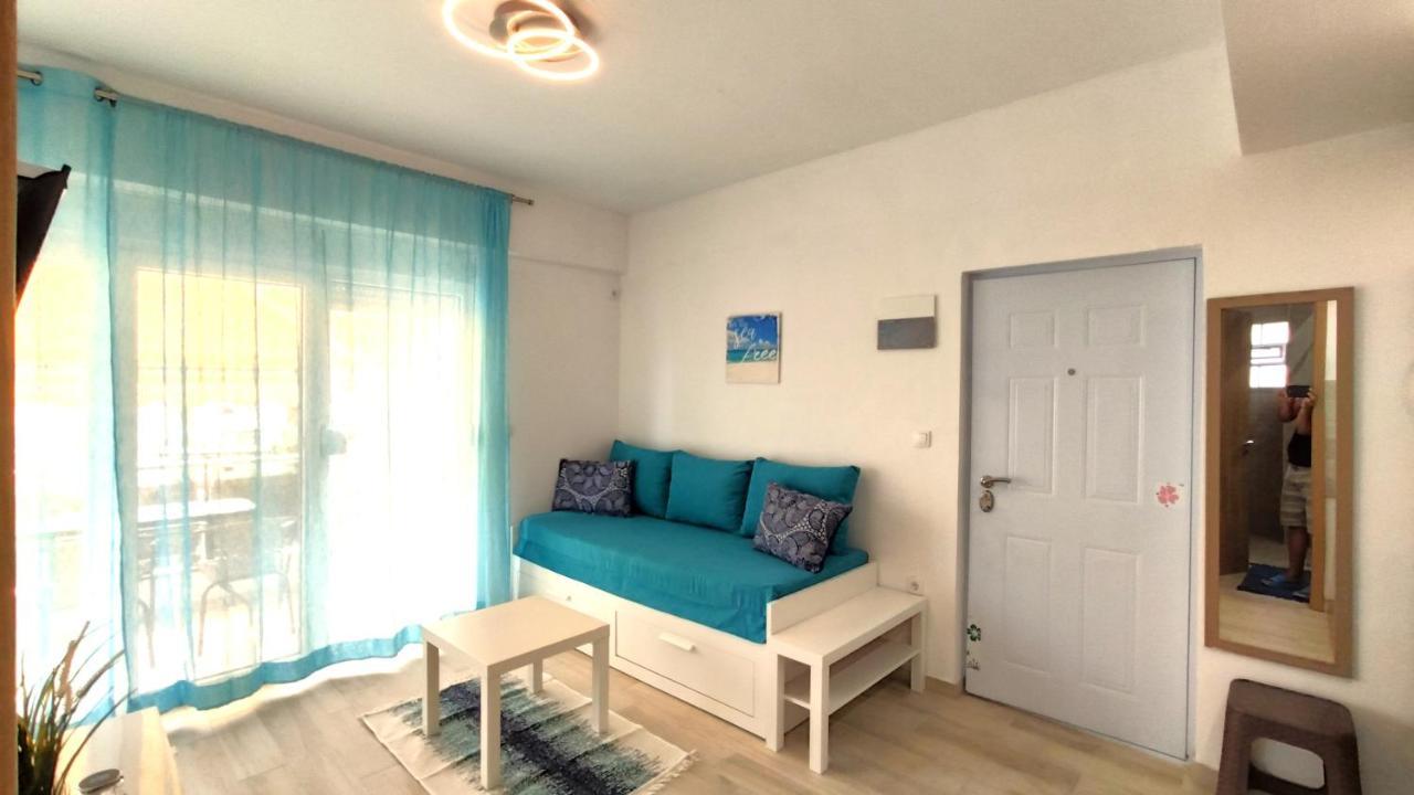 Sea Star Apartments Kallikratia Nea Kallikrateia ภายนอก รูปภาพ