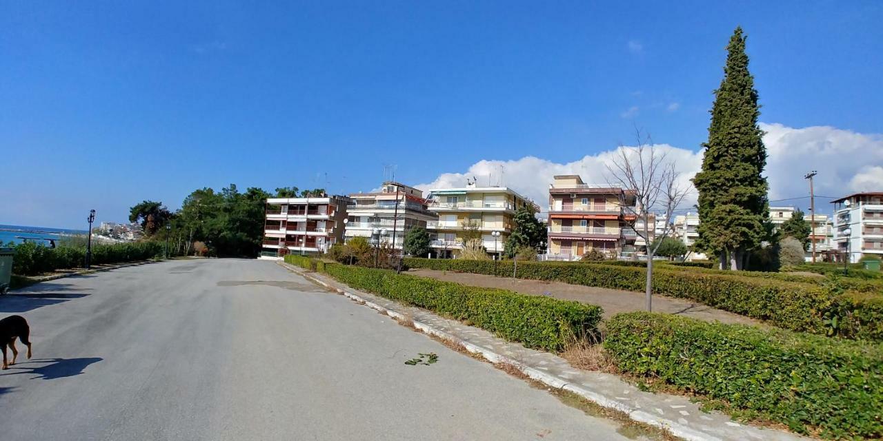 Sea Star Apartments Kallikratia Nea Kallikrateia ภายนอก รูปภาพ