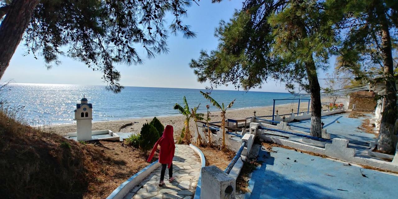 Sea Star Apartments Kallikratia Nea Kallikrateia ภายนอก รูปภาพ