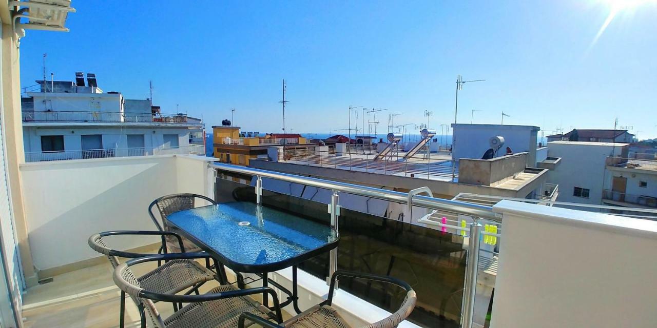 Sea Star Apartments Kallikratia Nea Kallikrateia ภายนอก รูปภาพ